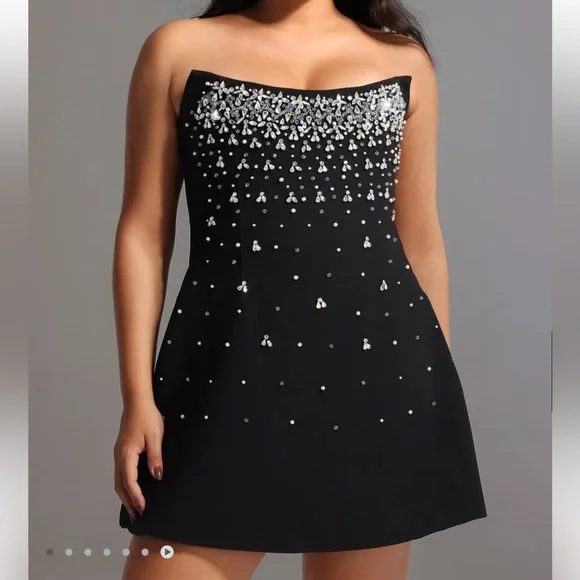 Bella Barnett MAVIS STRAPLESS DIAMOND MINI DRESS - Picture 3 of 10